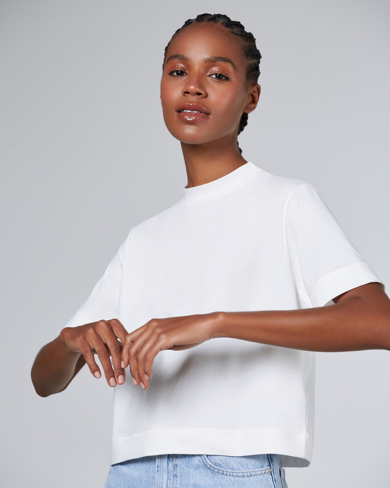 white vintage tee