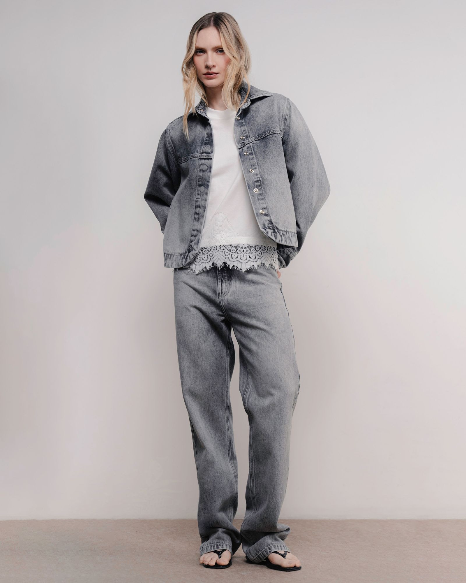 Jaqueta Jeans Boxy Light Grey